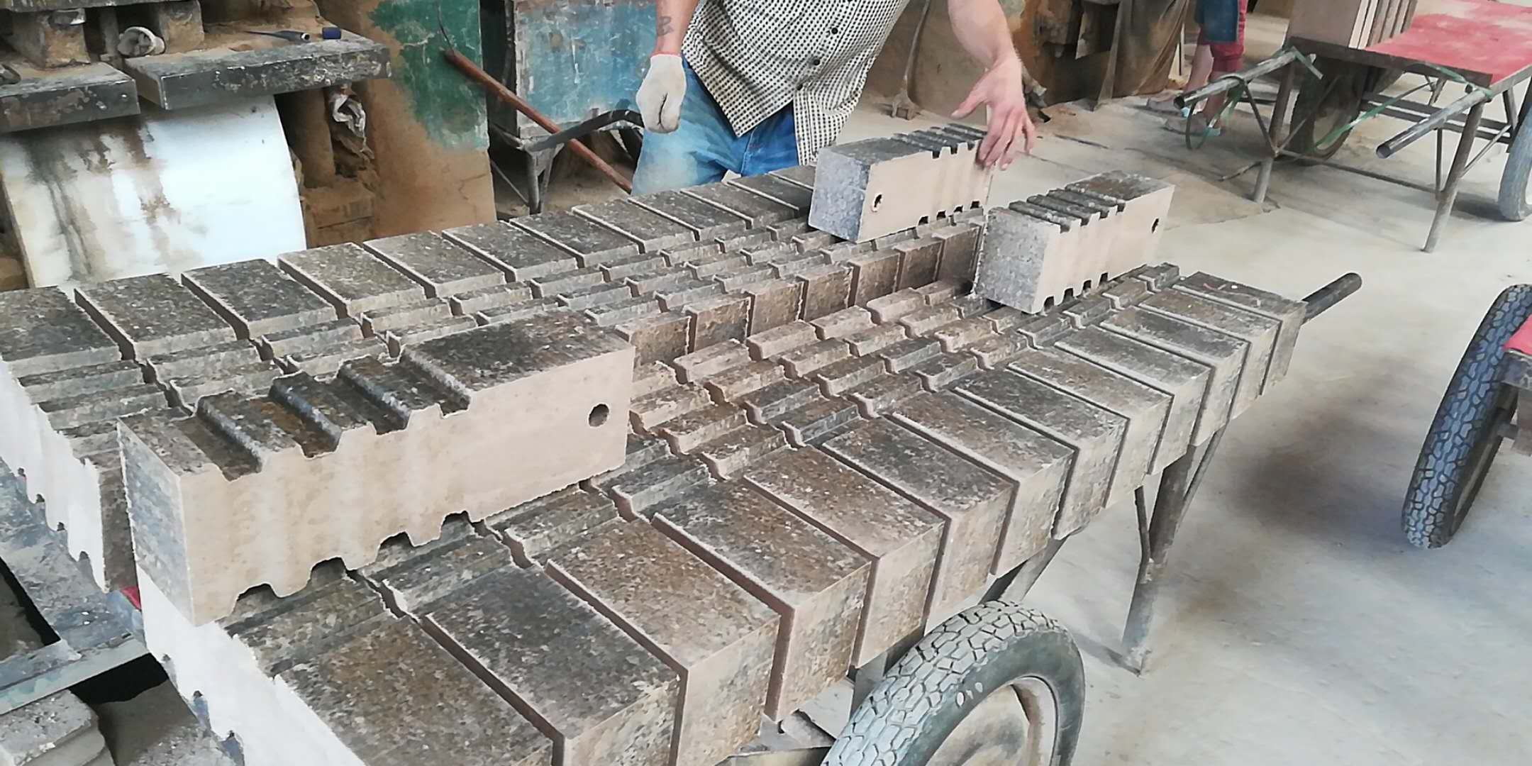 瑞道耐材锚固砖压制厂家
